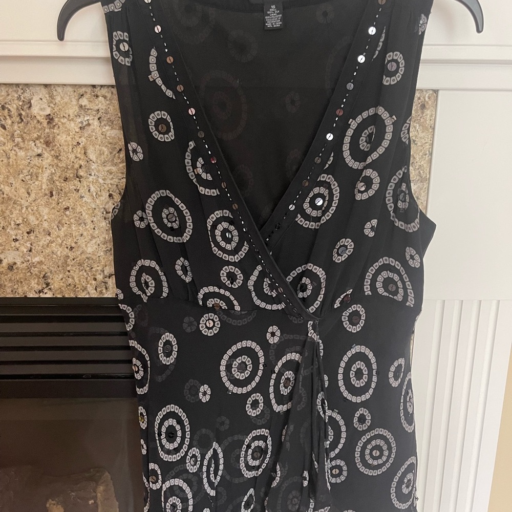 Alfani Black Asymmetrical Wrap Style Sleeveless Top with Subtle Sequin Patterns